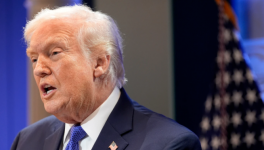 特朗普急了！立刻全球加税10％！回击最高法院的裁定