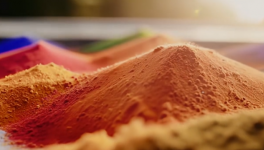 亚雄新材料粉末涂料专家 机遇、贵人、王牌缺一不可！