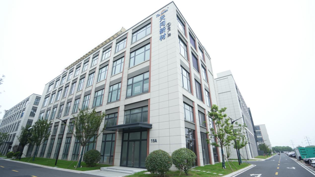 江苏天问新材料致密平整更耐磨!打破垄断更优质!