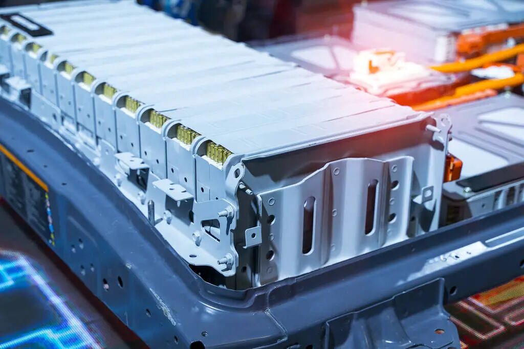 表里如一,行稳致远!万安绝缘粉末涂料龙头为您保驾护航