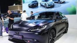 质量底线失守？用户信任危机？极狐阿尔法 S曝出涂料问题！