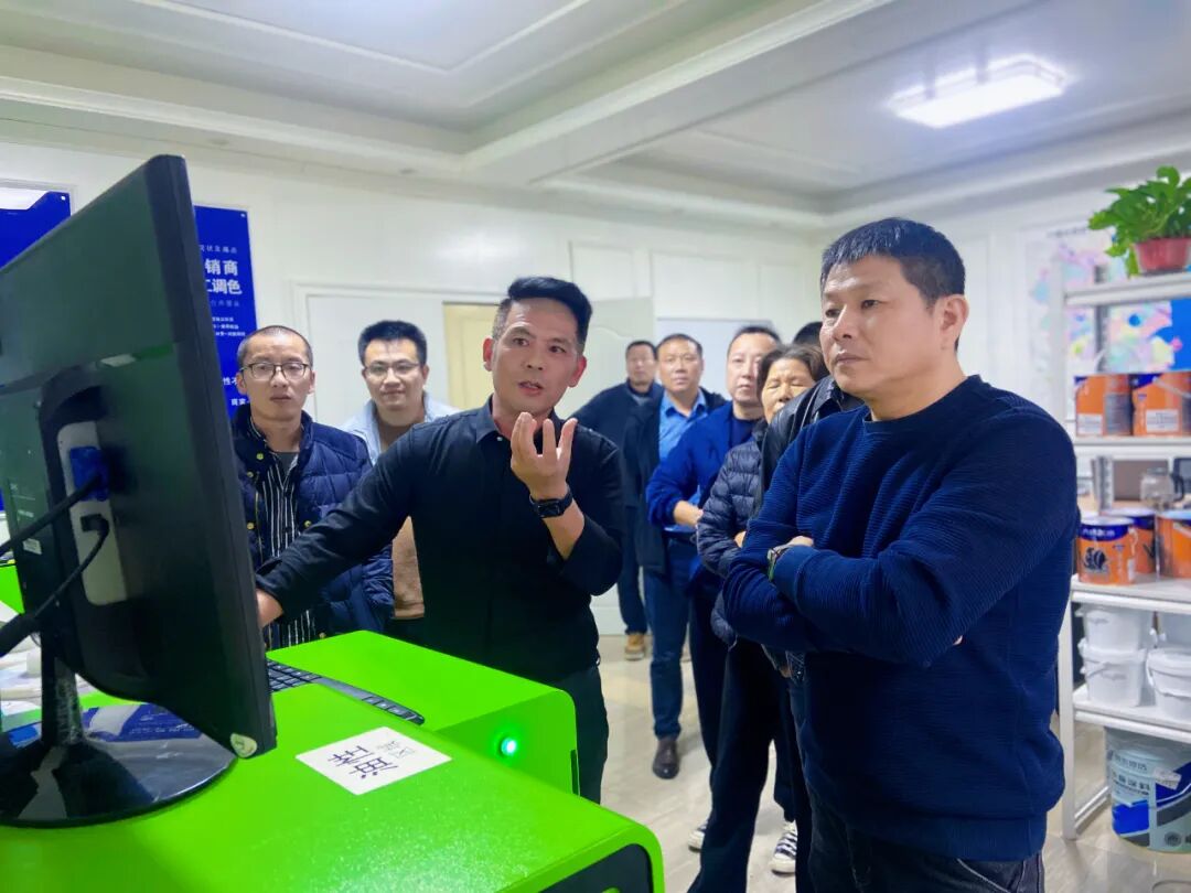 六缘水漆云色彩系统：破解调色痛点 赋能经销商数字化转型