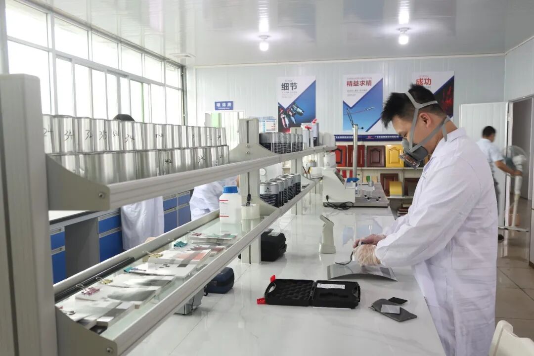 广东恒辉涂料龚呈先：要敢于向危机和权威“下战书”