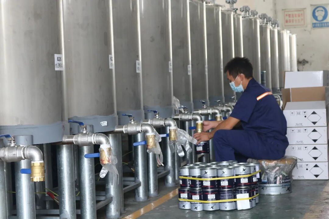 广东恒辉涂料龚呈先：要敢于向危机和权威“下战书”