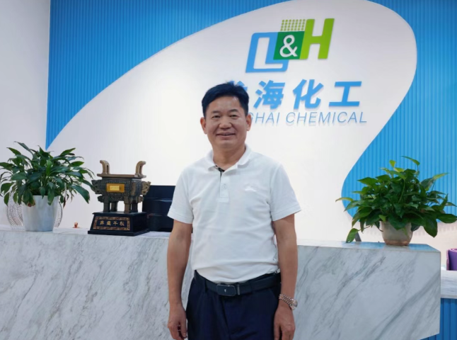 江西省龙海化工有限公司总经理董清龙